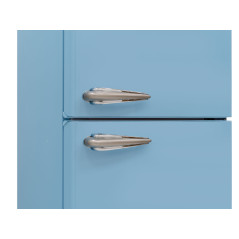 SCHAUB LORENZ SLU S335U4E "Ретро"холодильник отдельностоящий